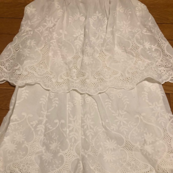 White strapless romper. SZ SM - NWT - Picture 5 of 6